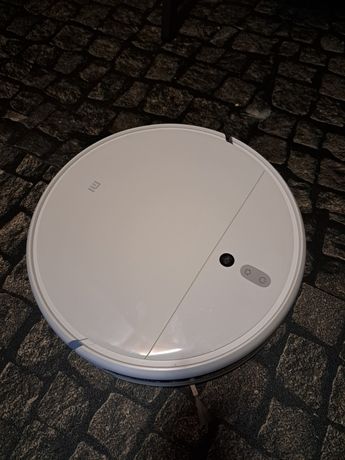 Robot sprzątający Xiaomi Mi Robot Vacuum-Mop Essential biały