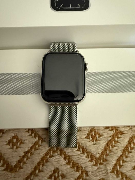 Apple Watch 44mm Aço milanese Loop - Series 5