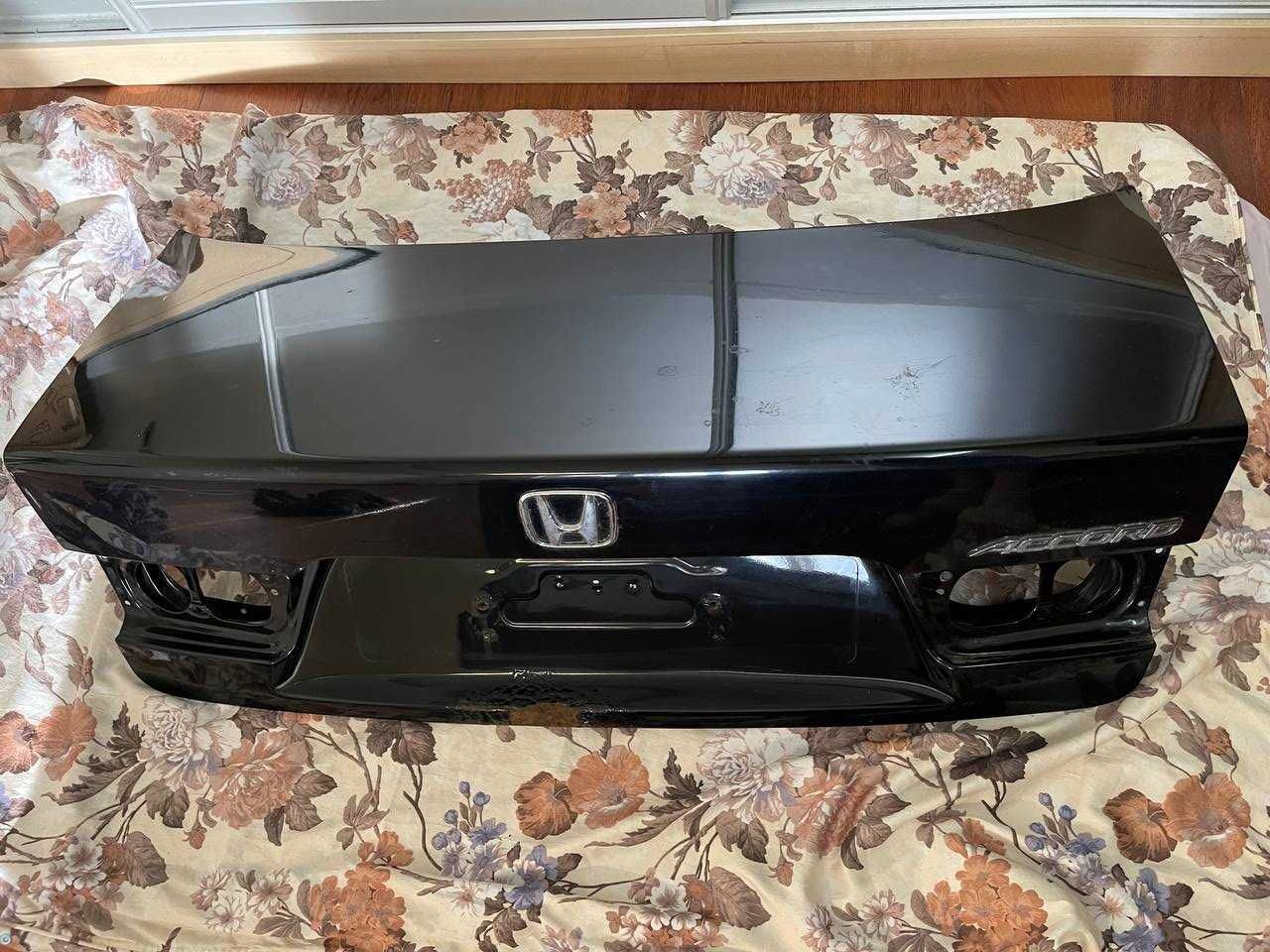 Крышка багажника Honda Accord 7 (CL7, CL9) черная