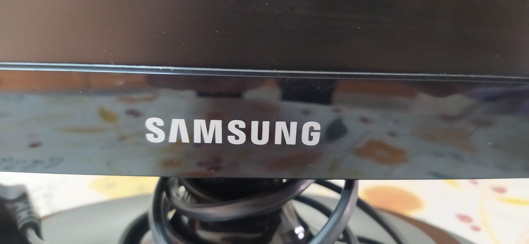 Vendo Samsung LED 22"