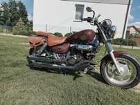 Hyosung gv aquila 125 bobber