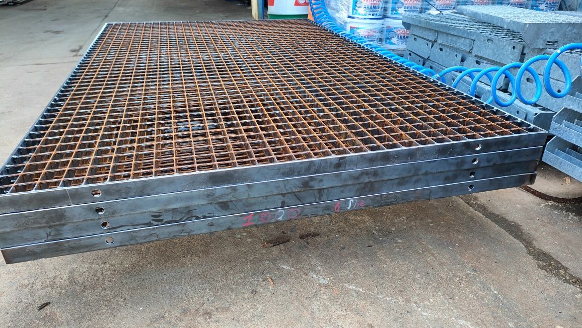 Kraty wema  na wymiar czarne  30x2 30x3 40x3 przycinamy, ocynk  surowe