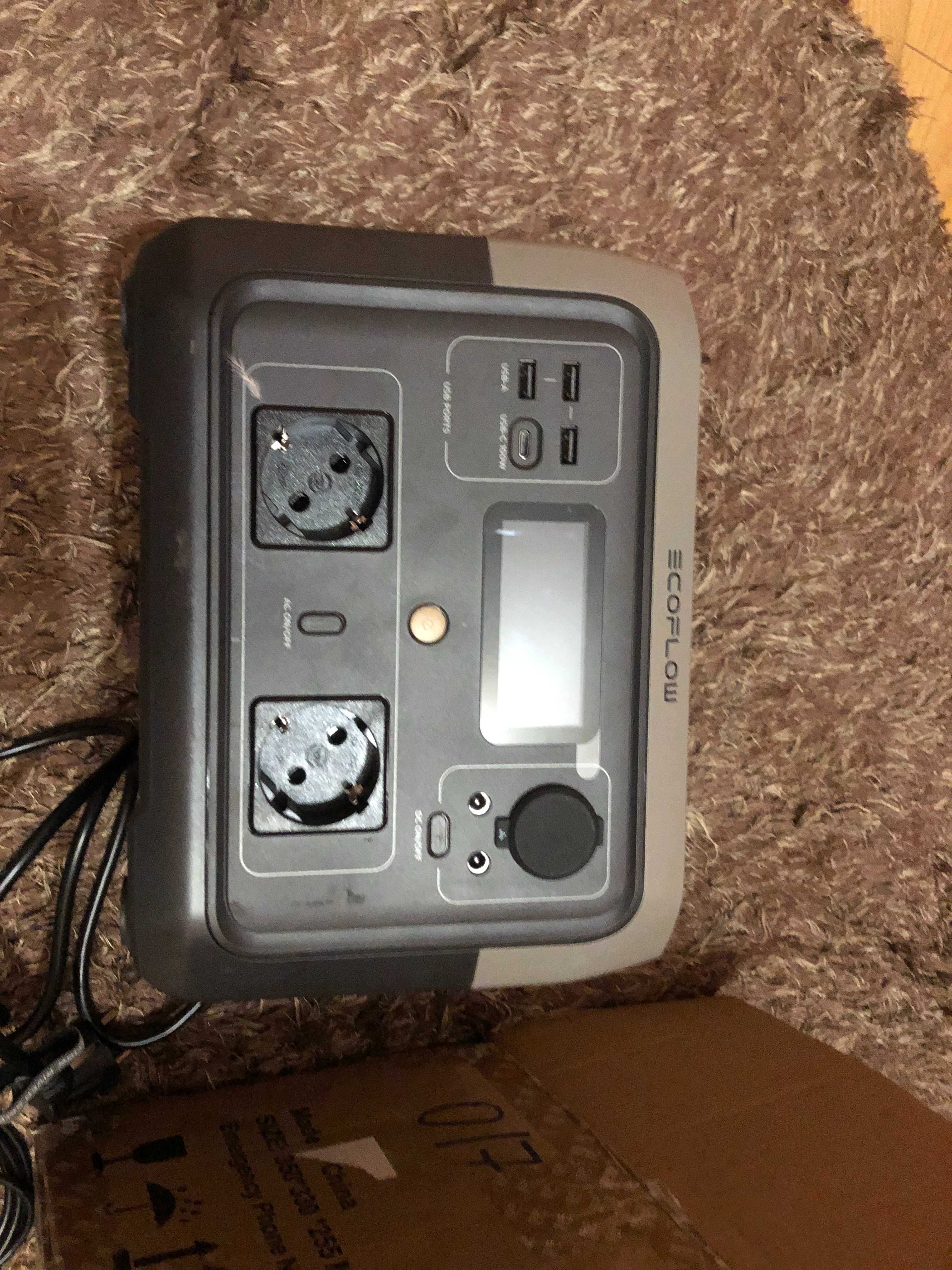 Продам портативную электростанцию ECOFLow RIVER 2 MAX