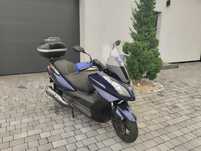 Skuter 125 Kymco downtown. 2011