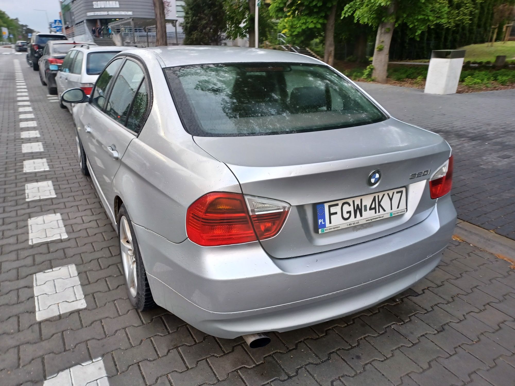 Bmw e90 320i sedan 150Km