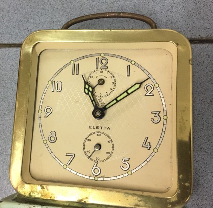 Relógio Vintage a corda Eletta