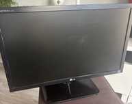 Monitor LG Flatron E2281