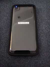 Samsung Galaxy S9 i ładowarka indukcyjna