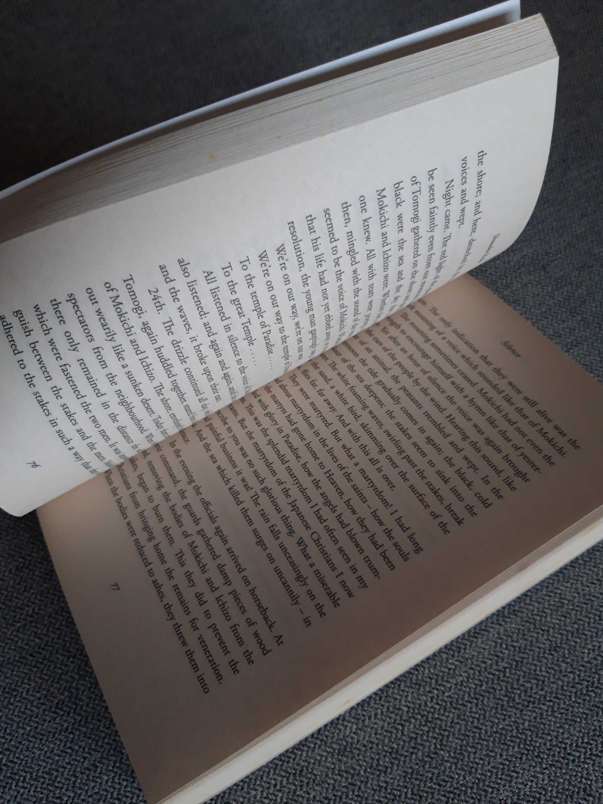 Livro "Silence " de Shusaku Endo