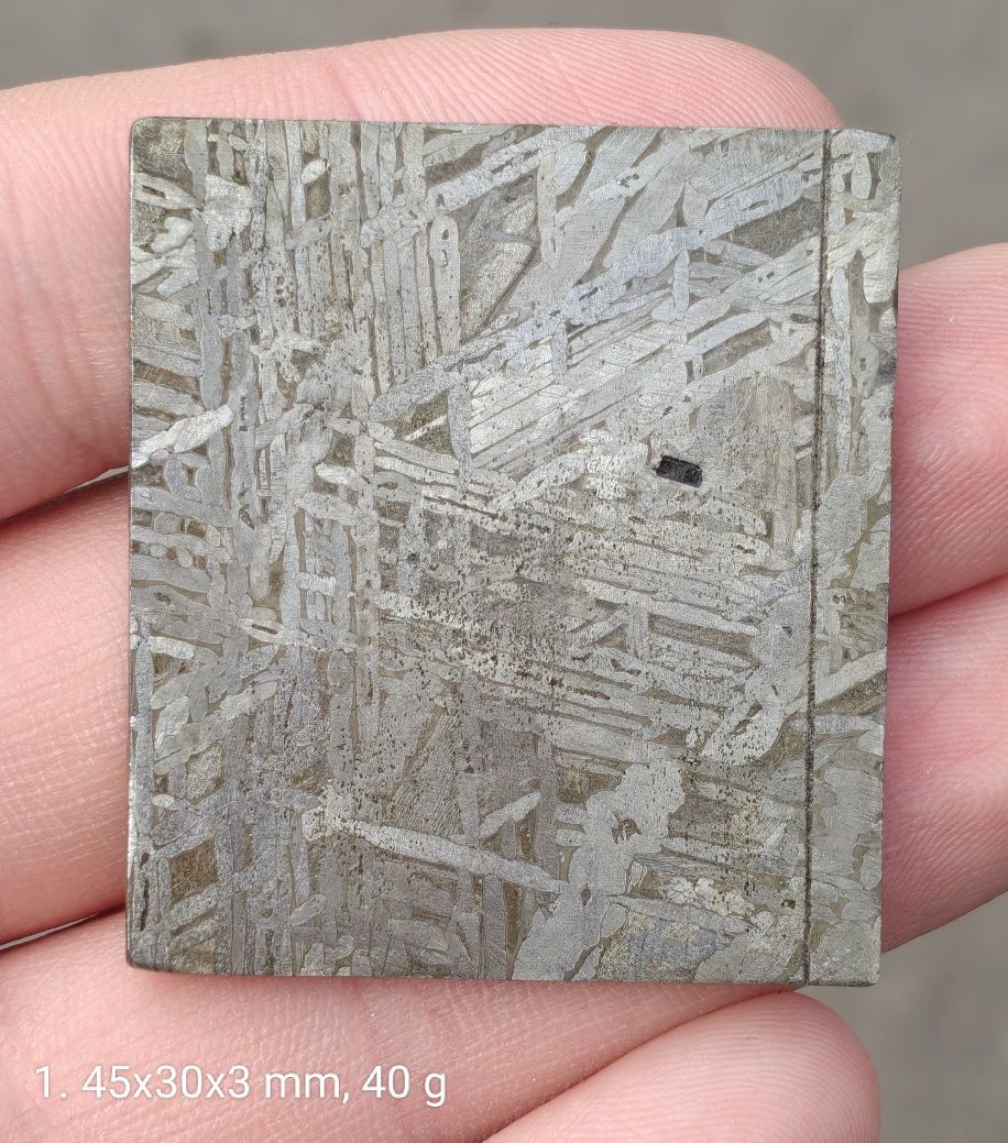 Meteoryt żelazny ALETAI Chiny płytka 40 gram NR 1