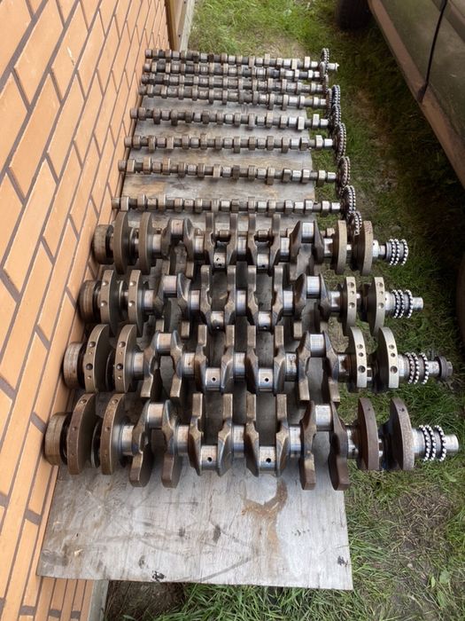 Колінвал розпридвал мерседес 124 202 210 2.5 3.0 дізель бензин