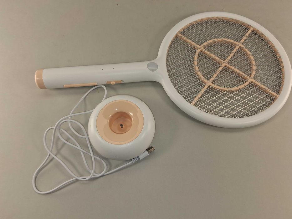 N041 Elektryczna Łapka Packa Lampa Owadobójcza 2w1 UV USB Podstawka