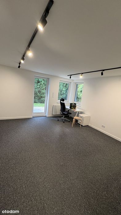 Lokal biurowy, garaż+podjazd, parter, Naramowice, możliwe doposażenie