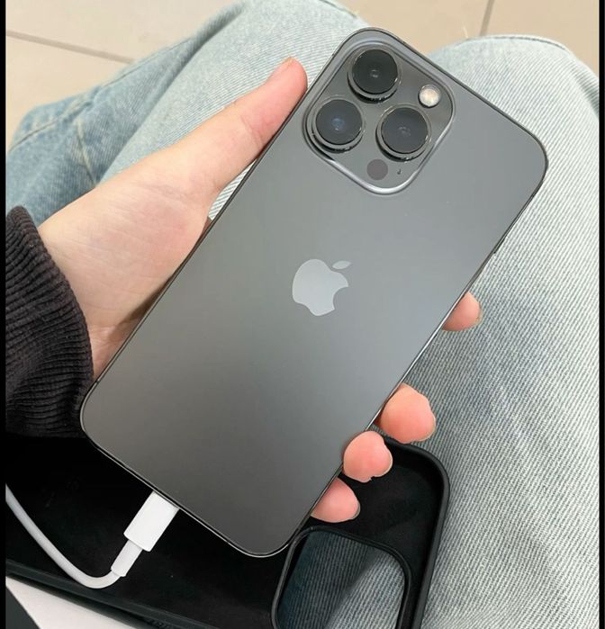 12 Pro Maks айфон