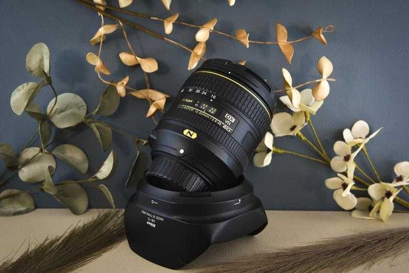Nikon Nikkor 16-80mm f2.8-4 AF-S VR  обмен.