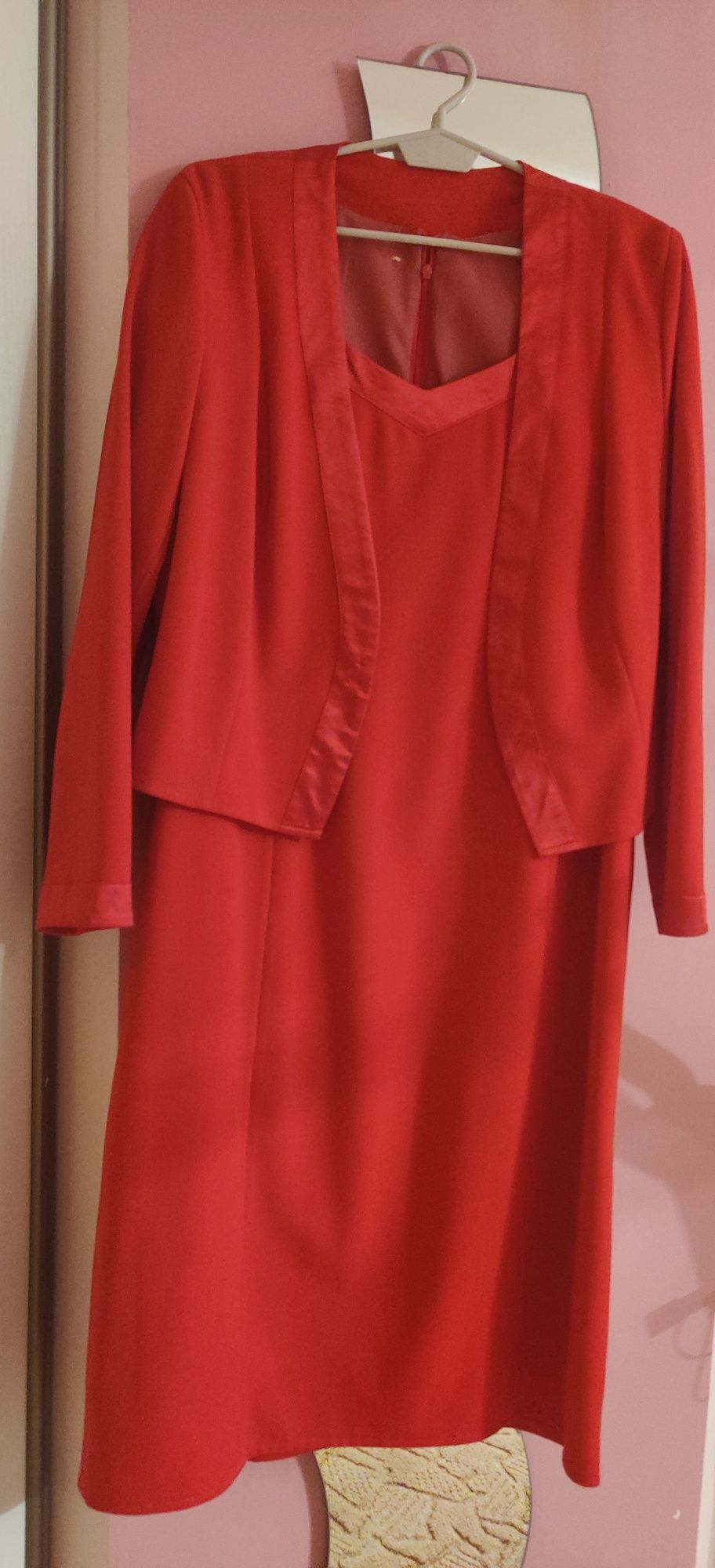 Elegancka Sukienka czerwona 42-44+bolerko