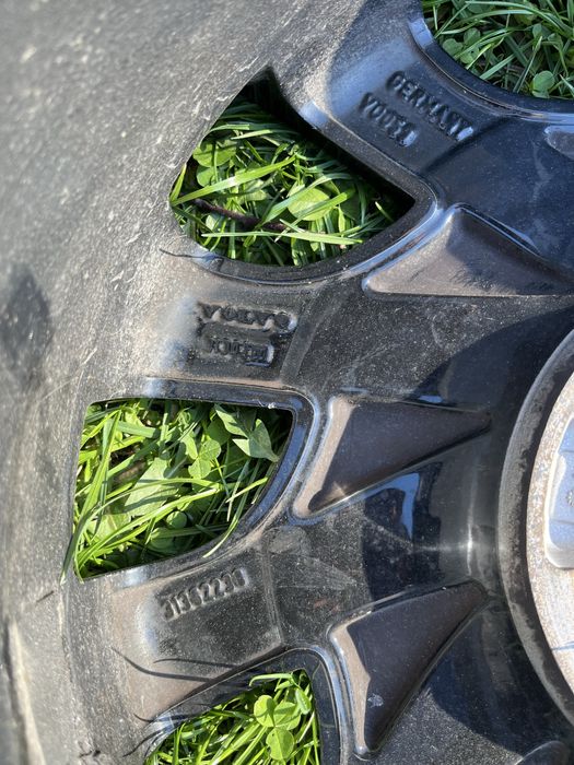 Sprzedam felge aluminiową volvo