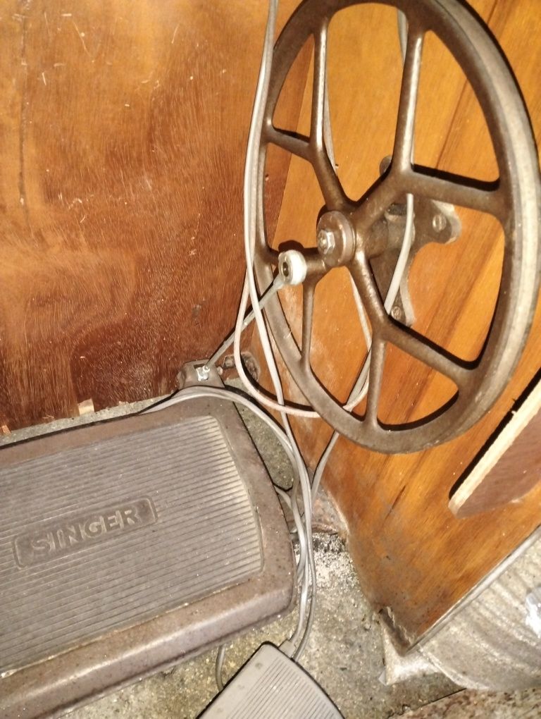 Máquina de costura Singer
