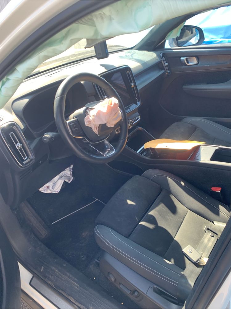 Volvo C40 Recharge Plus розбір