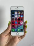 iPhone 5s 16 gb.