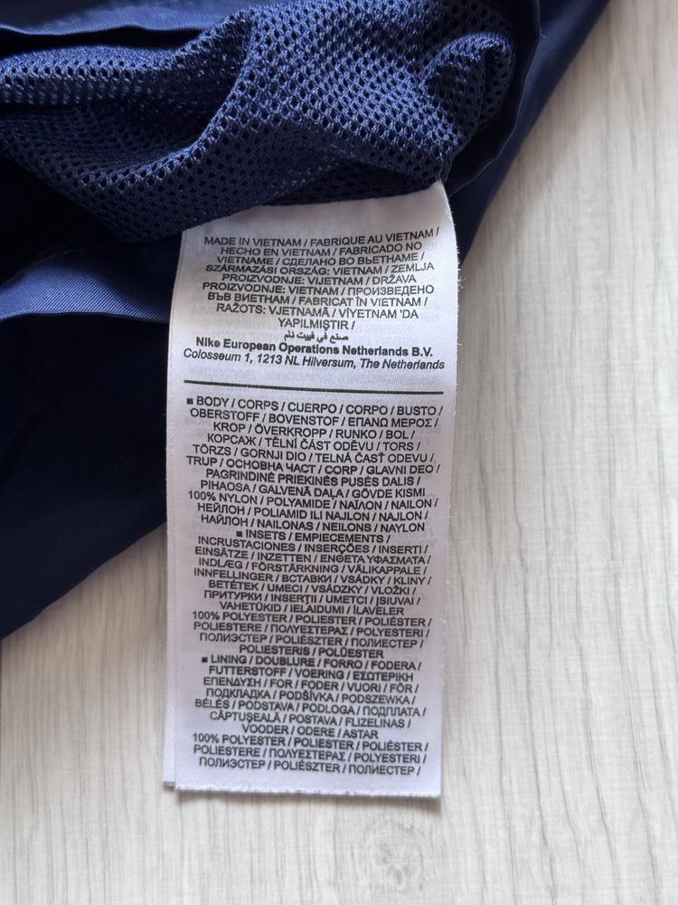 Nike вітровка чоловіча розмір XXL
