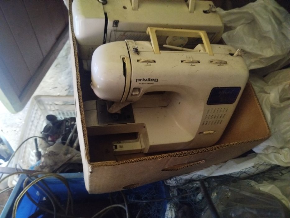 Продам швейні машинки