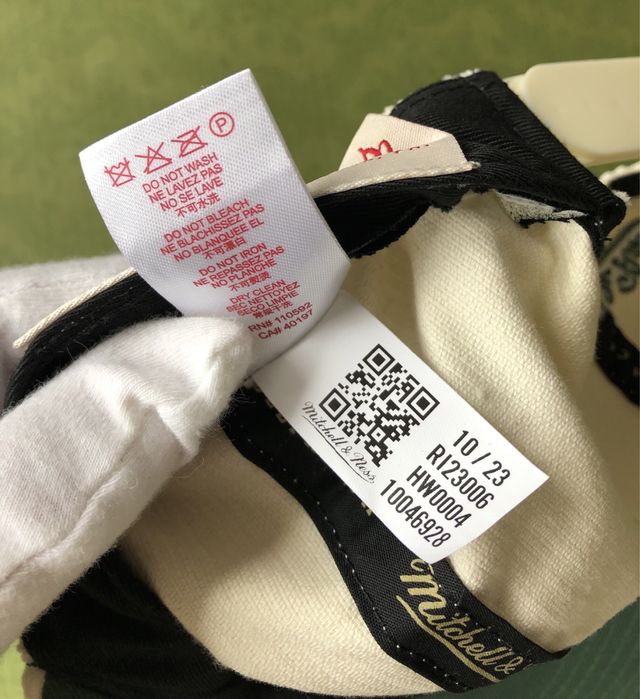 Nowa czapka Mitchell & Ness Own Brand Deadstock 1904 Off White