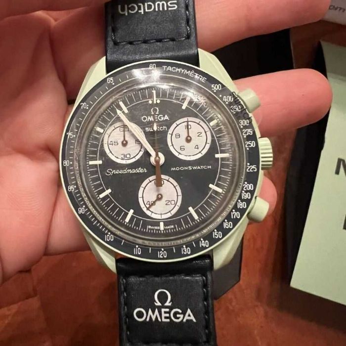 Omega x Swatch SO33G100 – Ekskluzywna Ziemia