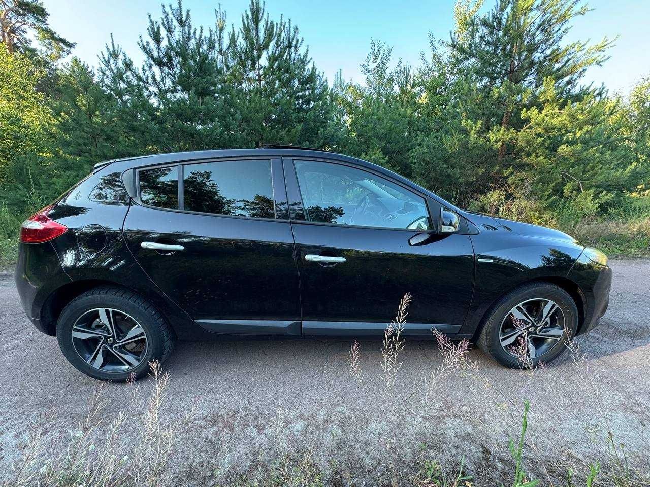Renault Megane 2011 BOSE