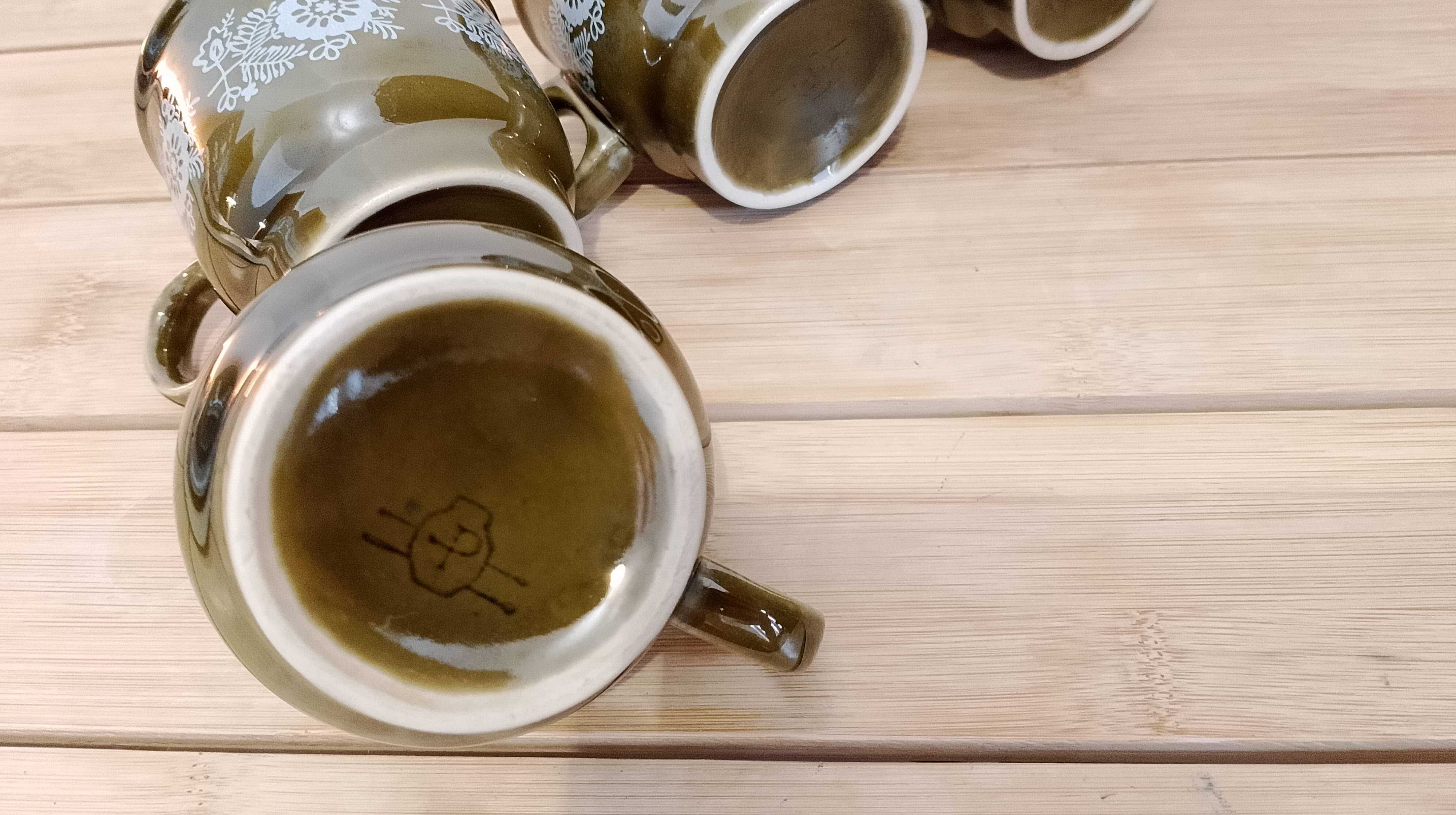 Piękne,Stare zielone filiżanki Pruszków 6 sztuk/ZielonyPorcelit/150 ml