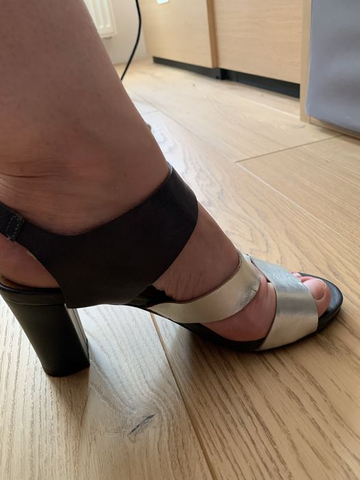 Sandaly granatowe srebrne Eksbut 37,5 skora