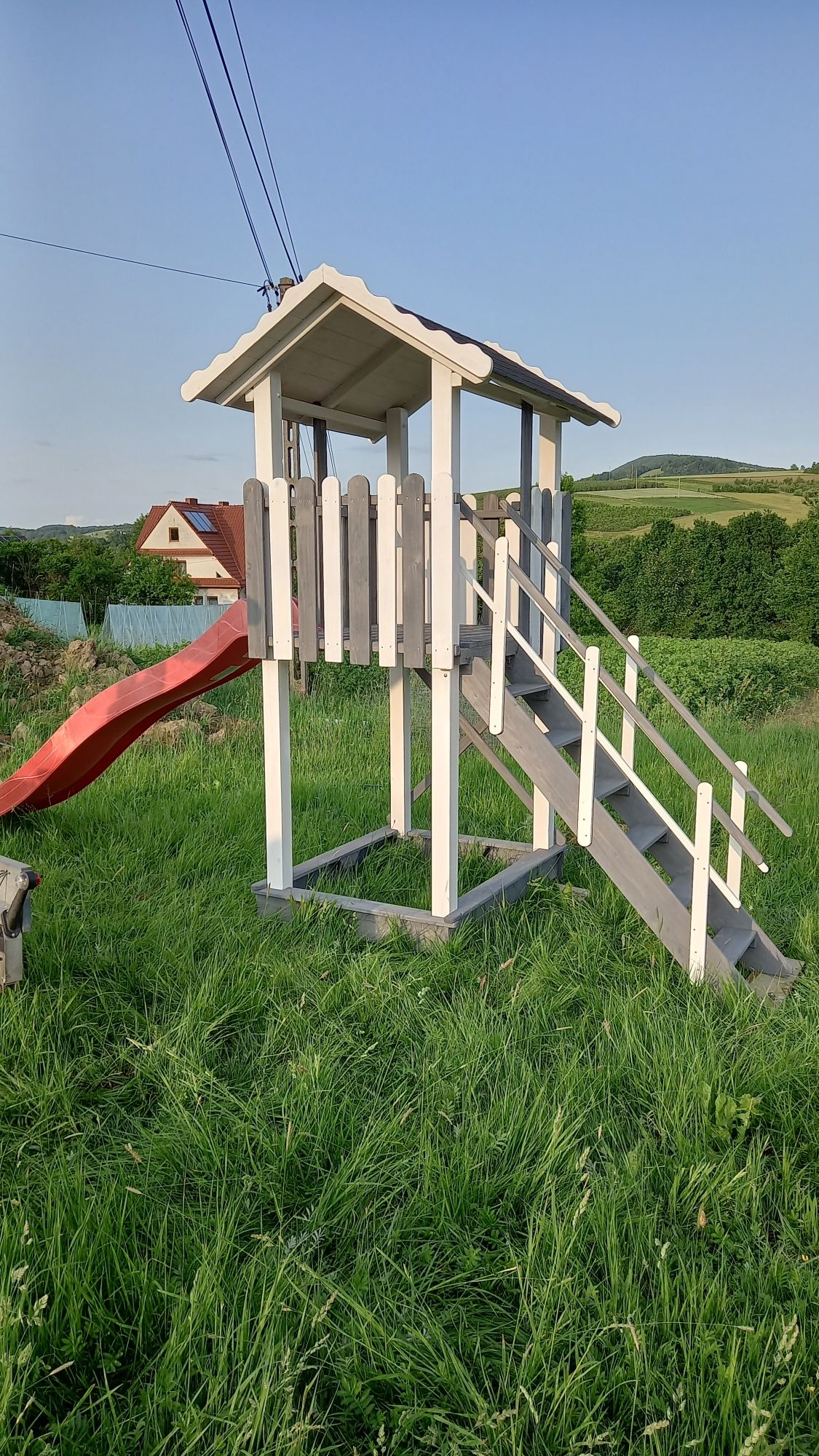 Domek dla dzieci, huśtawki, place zabaw, altany