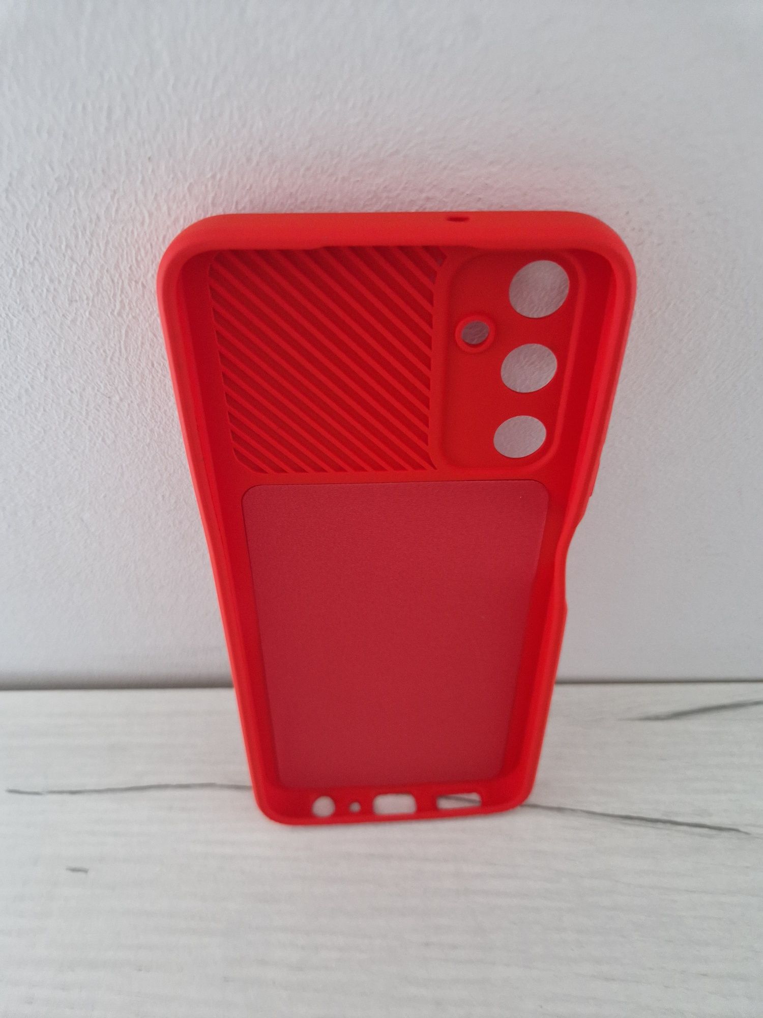 Camshield Soft do Samsung Galaxy A05S Czerwony