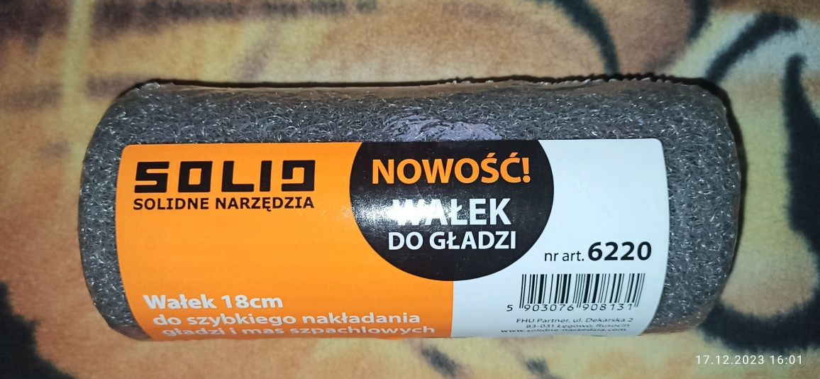 Wałek do gładzi.