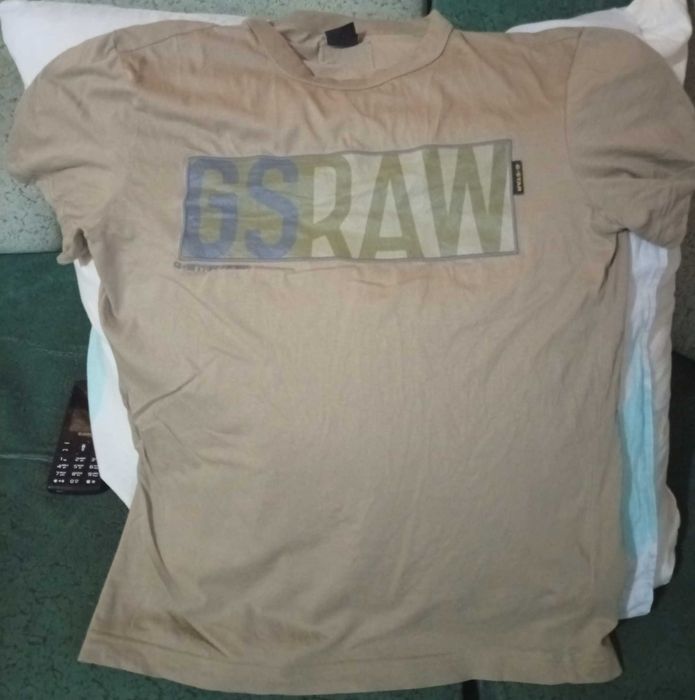 Футболка чоловіча