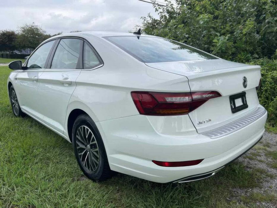 Volkswagen Jetta SEL      2019