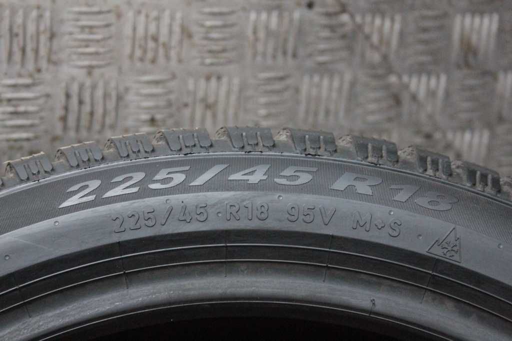 225/45/18 Pirelli Winter Cinturato 225/45 R18 95V XL 2022r