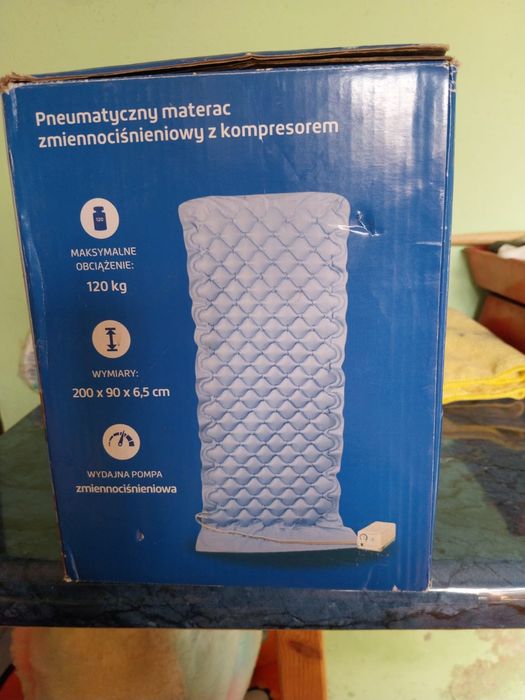 Pneumatyczny materac