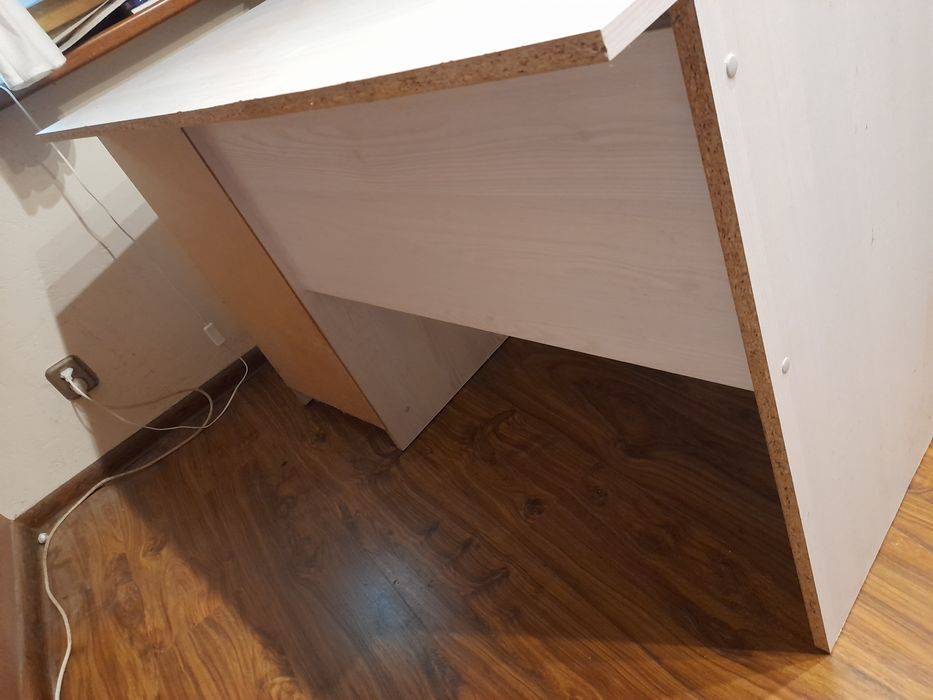Biurko z szufladą i szafką