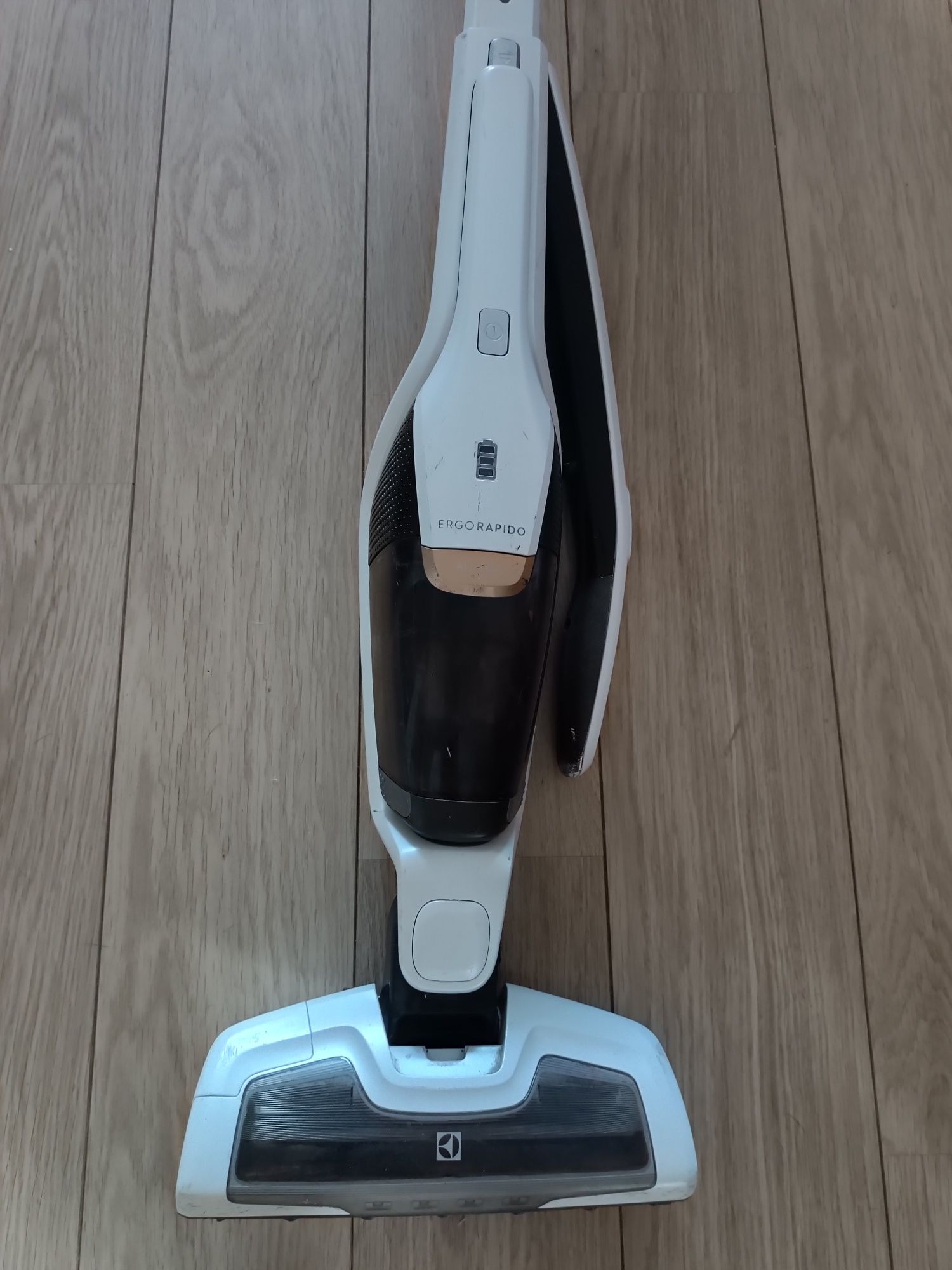 "" Odkurzacz pionowy Electrolux ErgoRapido