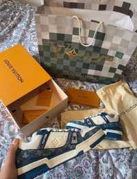 Lv trainer Navy Blue