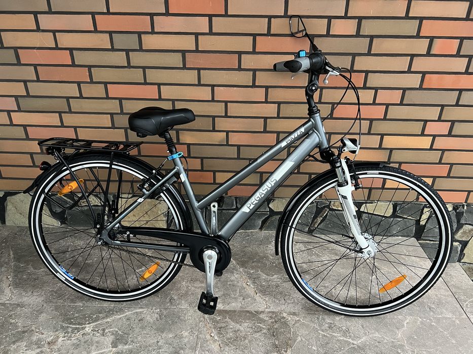 Велосипед з Німеччини Pegasus Piazza 28