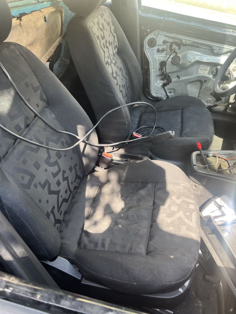 VW Golf I V 1.9 TDI 110 CV Ano 2001