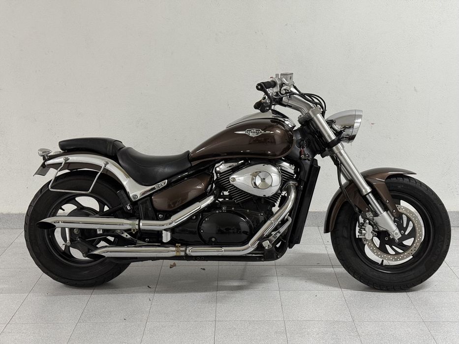 Suzuki intruder 800cc