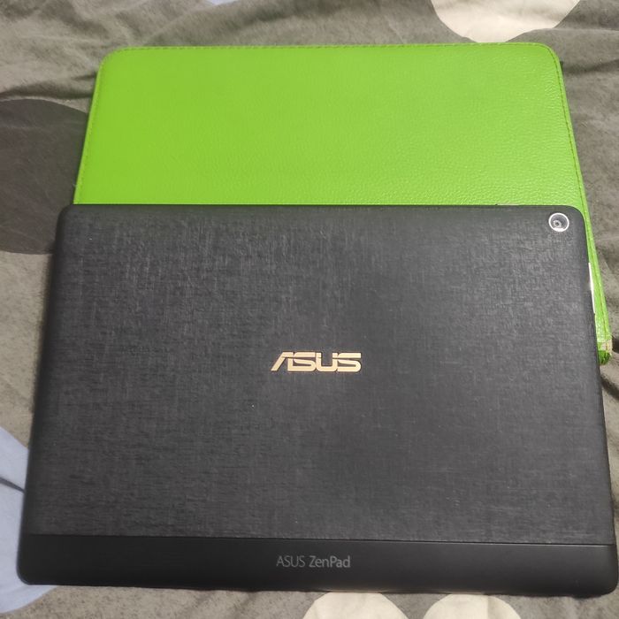 Планшет Asus с дифектамо