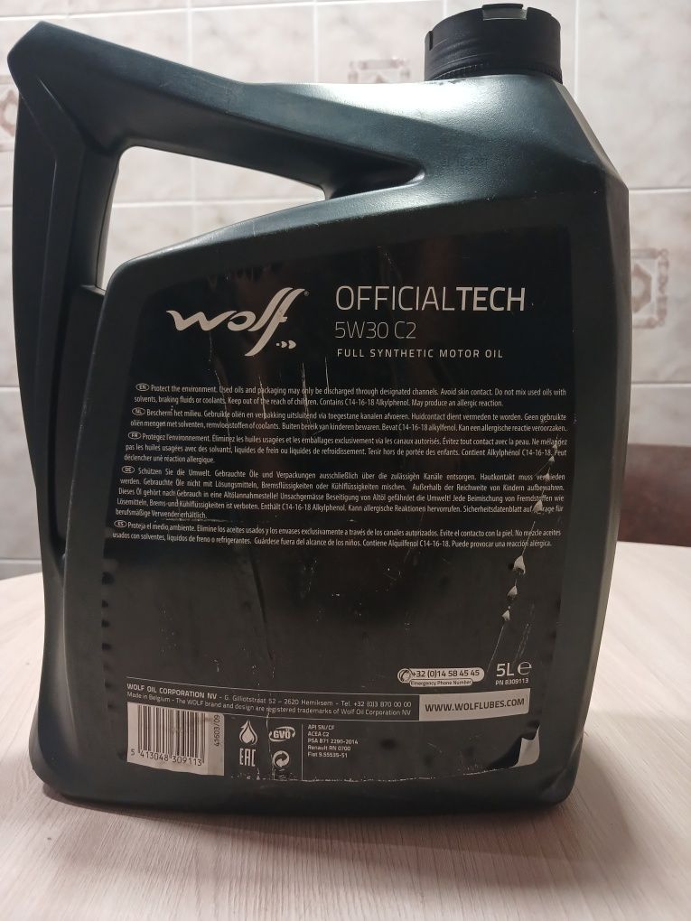 Олива Wolf officialtech 5w-30 c2, 5л