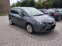 Opel Zafira Tourer 2016 rok