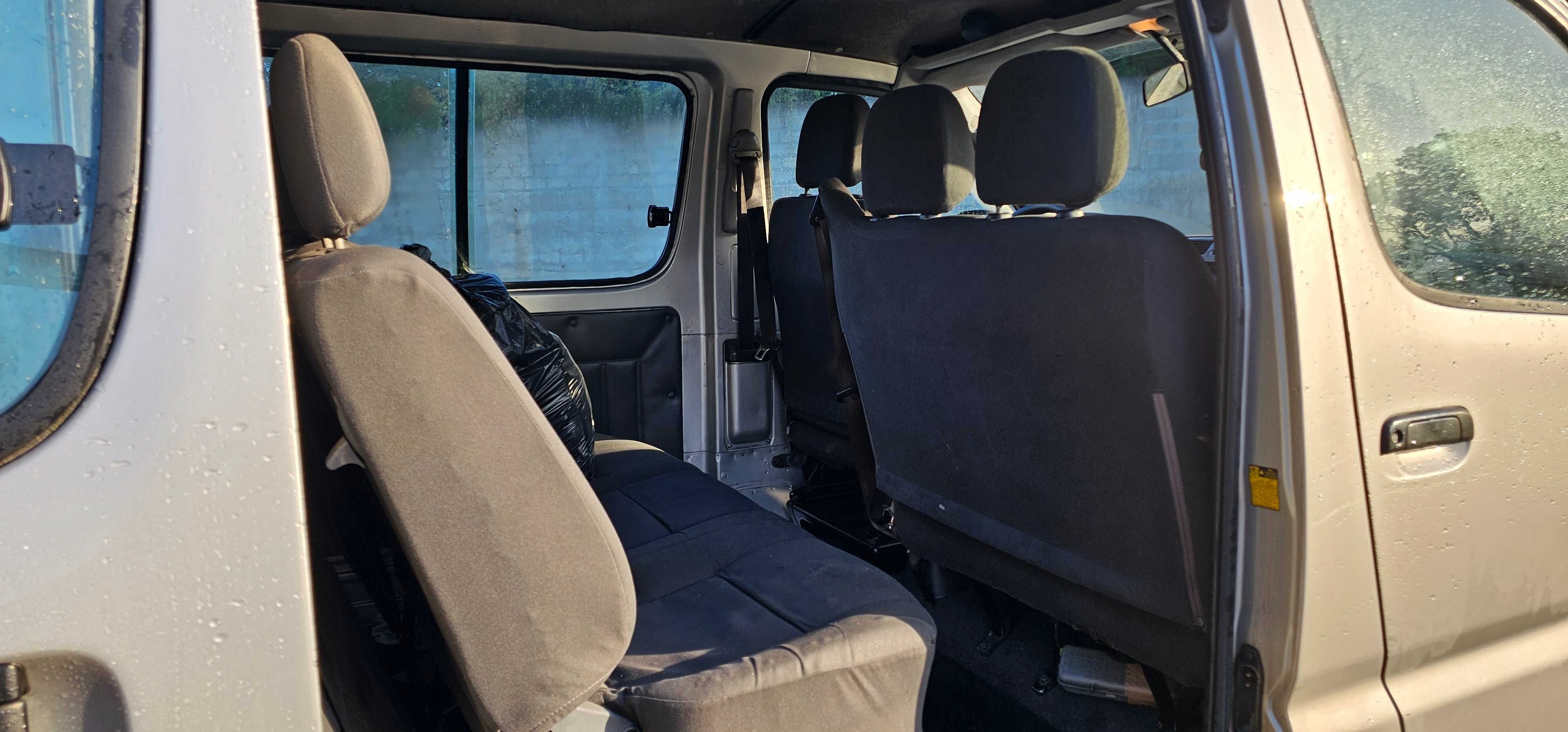 Toyota Hiace 2.5 D4D Service 6 lugares