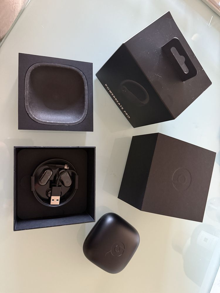 Apple Power Beats Pro