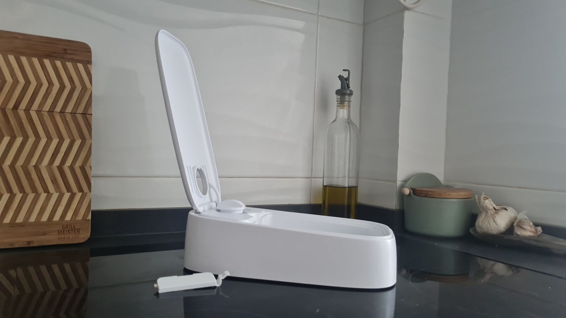 Alimentador automático- dispensador de comida